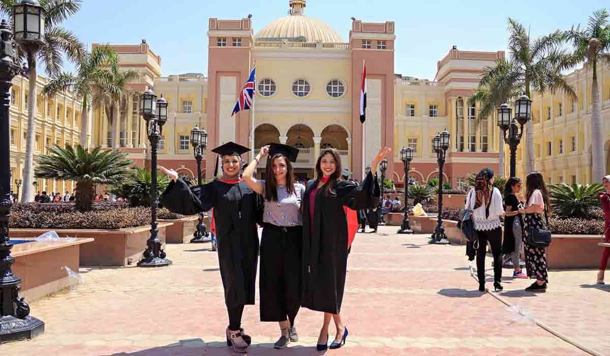جامعة الأهرام الكندية 2020 .. التخصصات المتاحة والمصاريف والأوراق المطلوبة 10 جامعة الأهرام الكندية 2020 .. التخصصات المتاحة والمصاريف والأوراق المطلوبة