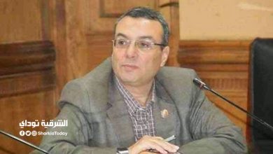 إحالة مدير مدرسة بالشرقية للتحقيق لنشره أسماء طلاب لم يسددوا المصروفات على "فيسبوك" 3 وكيل مديرية التربية والتعليم بالشرقية