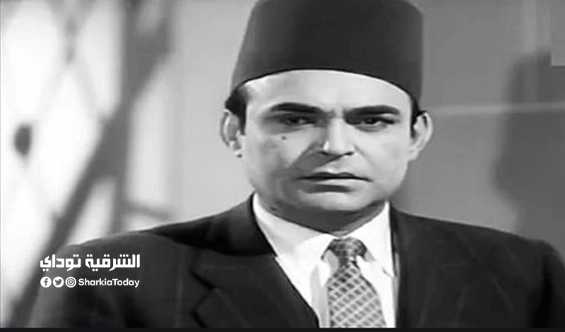 محطات في حياة محمود ذو الفقار في ذكرى ميلاده.. تزوج فنانة شهيرة خبأت الأموال في الشراب 1 محمود ذو الفقار