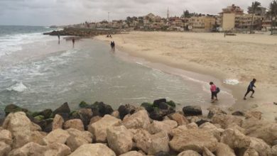دولة عربية تغلق حدودها والشواطيء والحدائق وتعلق كافة الأنشطة التجارية