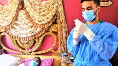 فئات مستحقة للقاح كورونا في المنزل