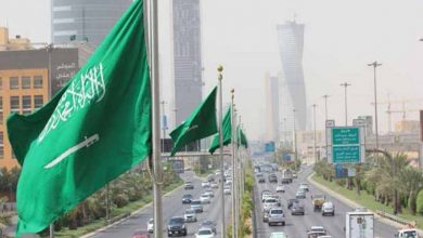السعودية تمدد إقامة الوافدين مجانًا