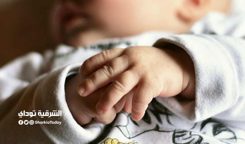 اعترافات أب ترك طفله الرضيع أمام مسجد