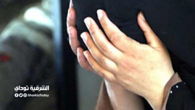ربة منزل تنهي حياة رضيعتها خنقا