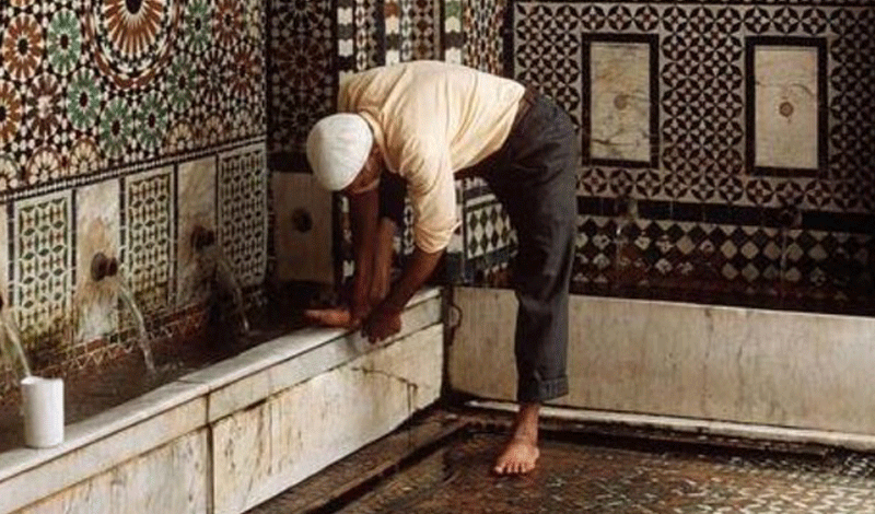 شروط فتح دورات مياه المساجد