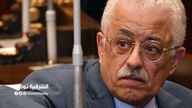 وزير التعليم يعلق على تعليق الدراسة بسبب ذروة الموجة الرابعة