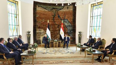 الرئيس السيسى يؤكد لـ"الرئيس الفلسطيني" استمرار مصر فى تقديم كل الدعم للقضية الفلسطينية 9 الرئيس السيسى