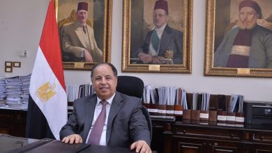 وزير المالية : حريصون على اتخاذ أي إجراءات استثنائية لتيسير الإفراج عن الواردات وتخفيف الأعباء عن المستثمرين 5 وزير المالية 4